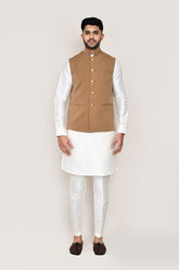 White Kurta with Straight Fit Pant And Jacket