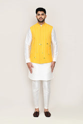 White Kurta with Straight Fit Pant & Jacket