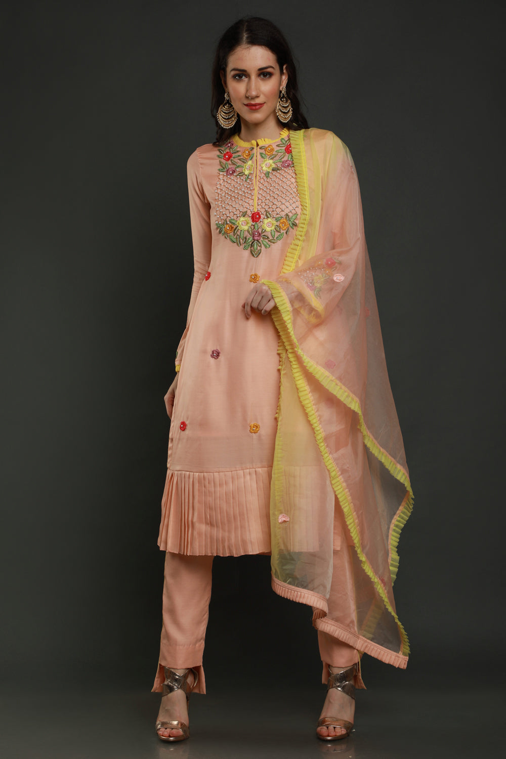 Sahana Kurta With Pants And Dupatta