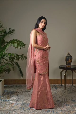 Dusty Pink Tulle Kurti  Paired With Kasab Silk Gharara And Dupatta