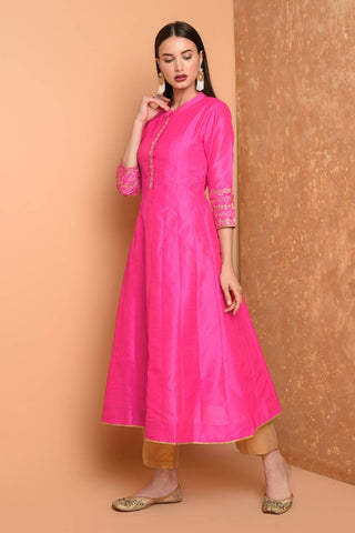 Pink Silk Kurta Set With Embroidery
