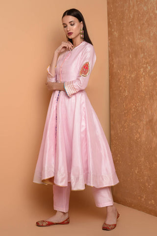Peach Silk Kurta Set With Peach Work