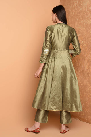 Beige Silk Kurta Set With Peach Work