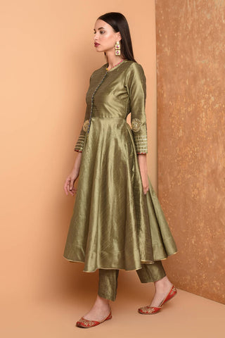 Beige Silk Kurta Set With Peach Work