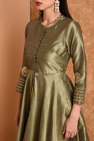 Beige Silk Kurta Set With Peach Work