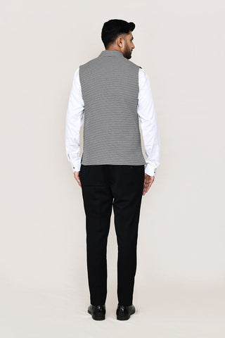 White Kurta with Straight Fit Pant And Jacket