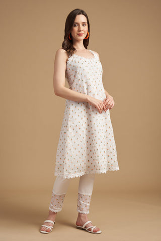 Ivory Thread Embroidered Tunic With Pant