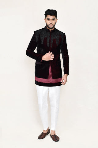 Maroon Kurta with Straight Fit Pant
