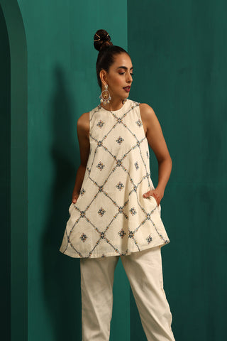 Truebrowns Ivory Rhombus Cotton Sleeveless Co-Ord Set