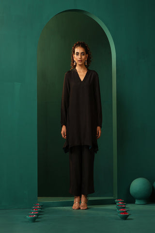 Truebrowns Black Silk Collar Co-Ord Set