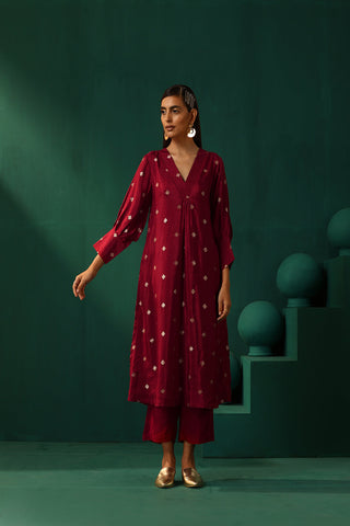 Truebrowns Maroon Diamond Viscose Silk Puff Sleeve Kurta Pant Set