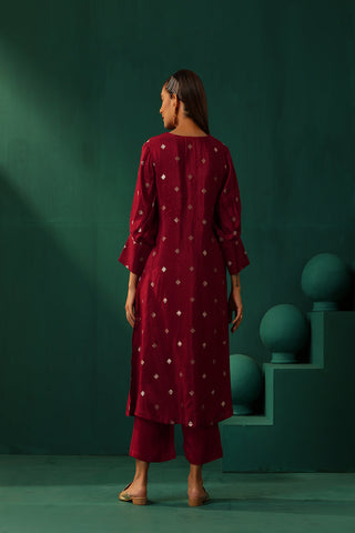 Truebrowns Maroon Diamond Viscose Silk Puff Sleeve Kurta Pant Set