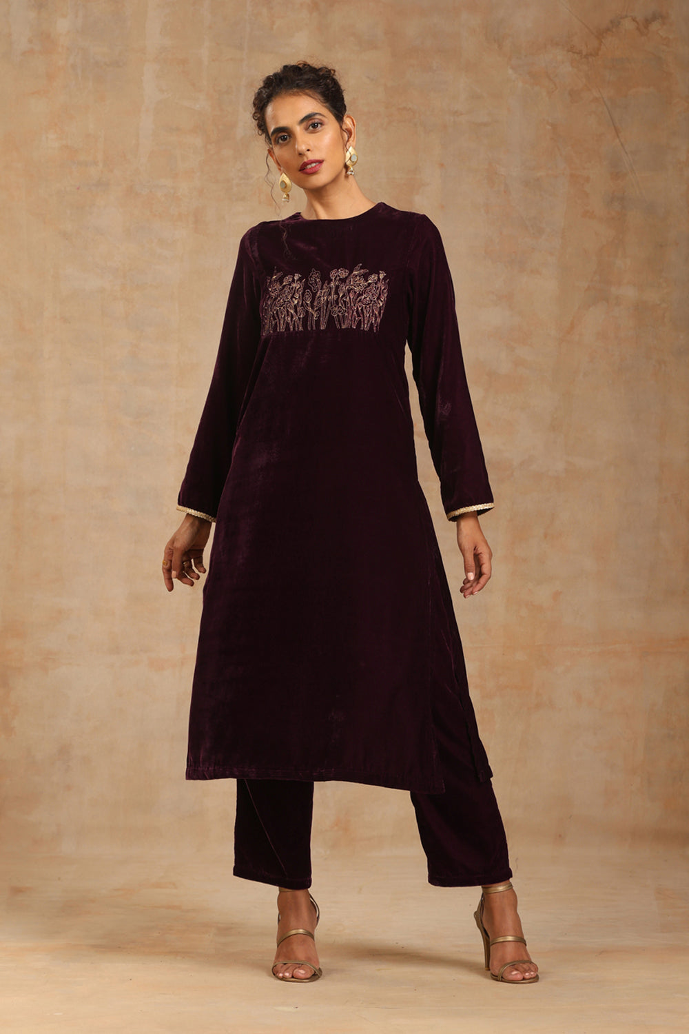 Truebrowns Wine Velvet Yoke Embroidered Kurta