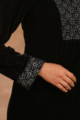 Truebrowns Black Velvet Embroidered Kurta