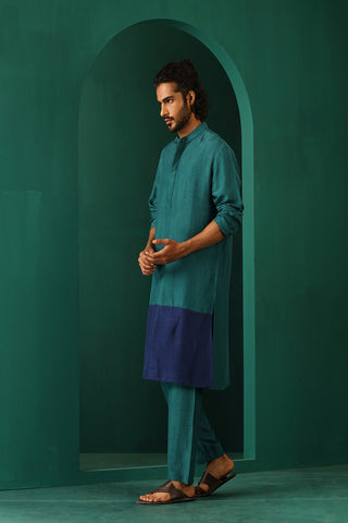 Truebrowns Men'S Blue Color Block Silk Long Kurta