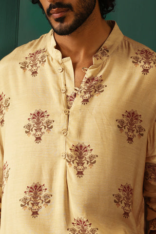 Truebrowns Men'S Beige Floral Bunch Muslin Silk Printed Long Kurta