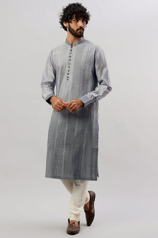 Gloomy Kurta